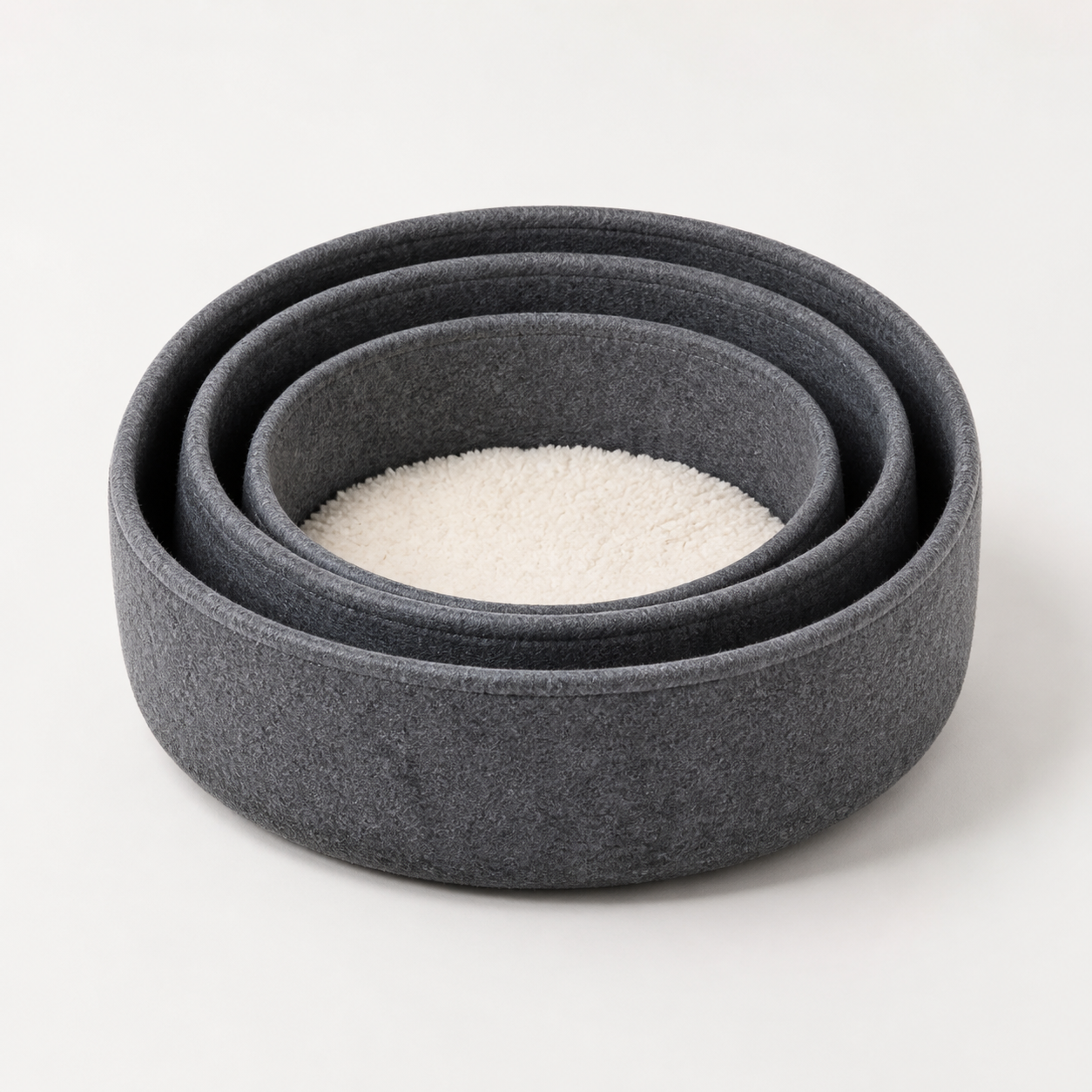 Round Nesting Cat Bed product image